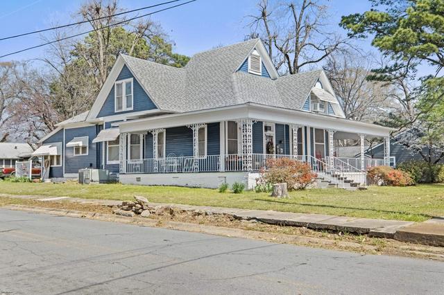 610 W Center Ave, Searcy, AR 72143