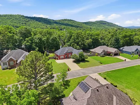 280 Eagle Rock Cir, Hot Springs, AR 71913
