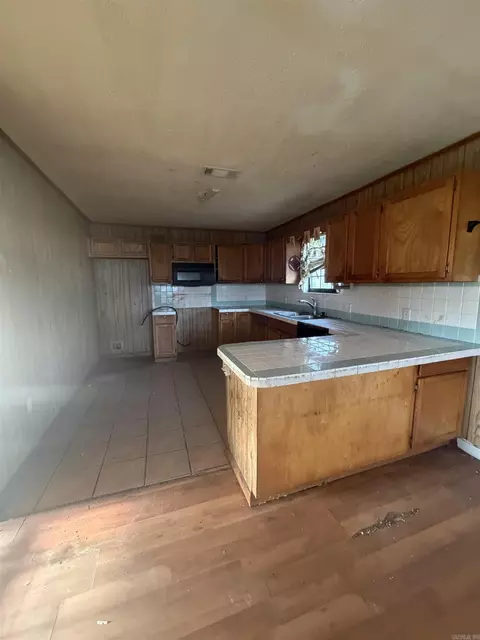 Kitchen - 163 169 Walker Rd, Higginson, AR 72068 photo 1 of 1