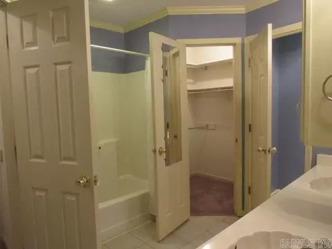Bath - 34 Bent Tree Dr, Cabot, AR 72023 photo 3 of 7