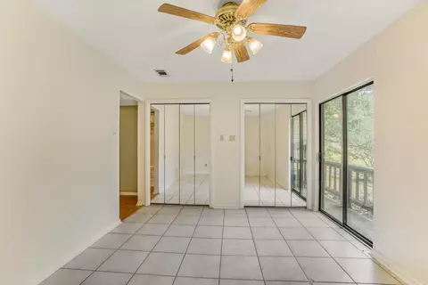 Bedroom - 101 Pine Frst #E-17, Maumelle, AR 72113 photo 2 of 3