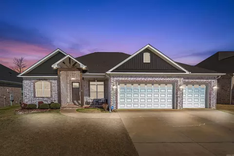 9216 Rapid Water Dr, Sherwood, AR 72120
