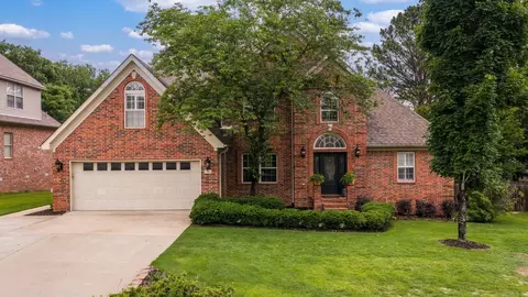34 Trenton Dr, Greenbrier, AR 72058