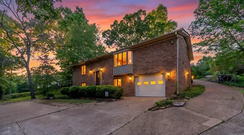 2125 Duffer Ln, Batesville, AR 72501