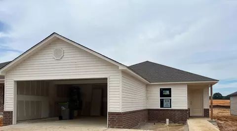 1608 Rambling Brook Dr, Benton, AR 72015