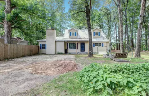 6900 Cherokee Ln, White Hall, AR 71602
