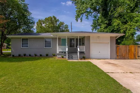 1208 Lee St, Jacksonville, AR 72076