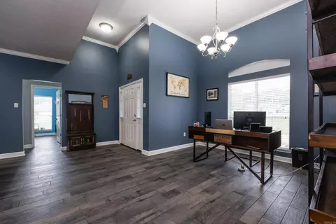 Entry Way - 17 Mckenzie Trl, Conway, AR 72032 photo 1 of 1