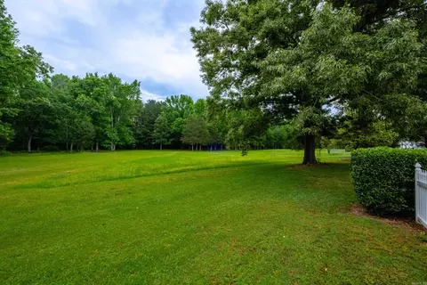 Exterior - 17 Mckenzie Trl, Conway, AR 72032 photo 12 of 13