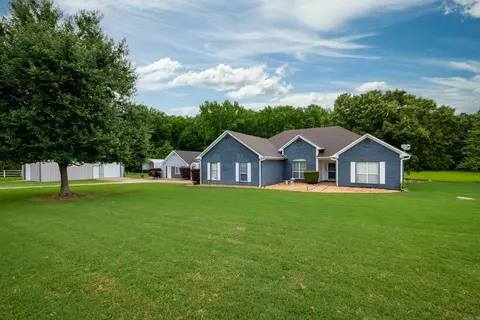 Exterior - 17 Mckenzie Trl, Conway, AR 72032 photo 2 of 13