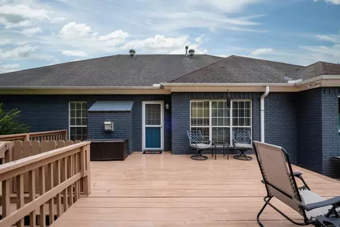 Exterior - 17 Mckenzie Trl, Conway, AR 72032 photo 5 of 13