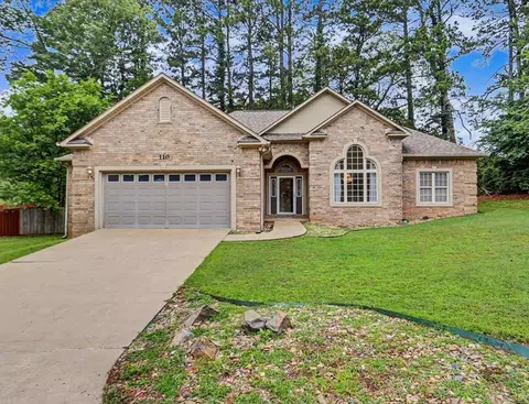 110 Shady Woods Ct, Hot Springs, AR 71901