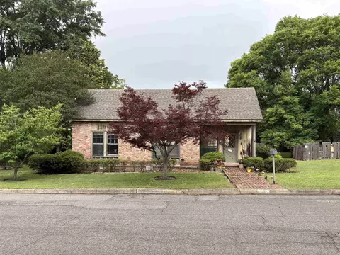 607 W Conway St, Benton, AR 72015