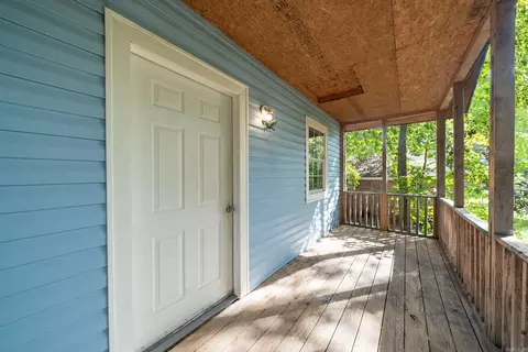 Exterior - 407 N 4th St, De Queen, AR 71832 photo 6 of 10