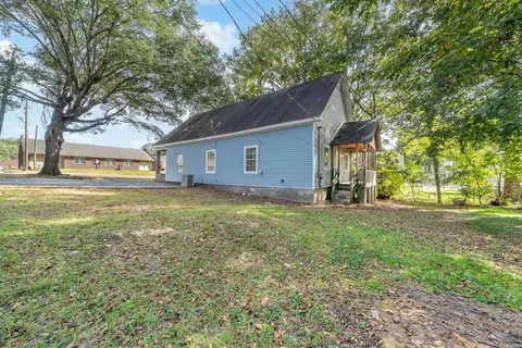 Exterior - 407 N 4th St, De Queen, AR 71832 photo 10 of 10