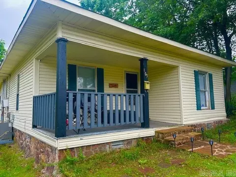 105 W Clinton St, Heber Springs, AR 72543