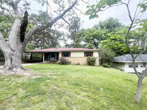 22 Belmar Dr, Little Rock, AR 72209