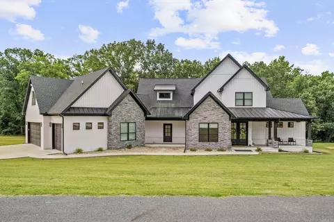 35 Helen Cir, Austin, AR 72007
