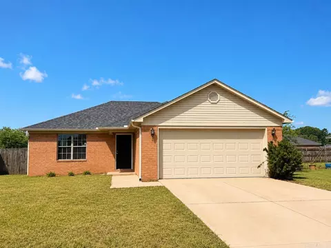 3345 Perryville Dr, Conway, AR 72032