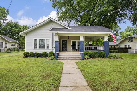 809 N Oak St, Morrilton, AR 72110