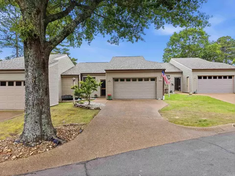 601 Woodlawn Dr #30, Fairfield Bay, AR 72088