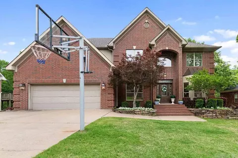 3013 Overbrook Cir, North Little Rock, AR 72116