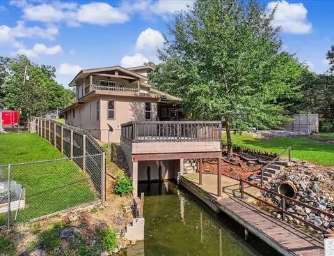 132 Oakridge Rd, Hot Springs, AR 71913
