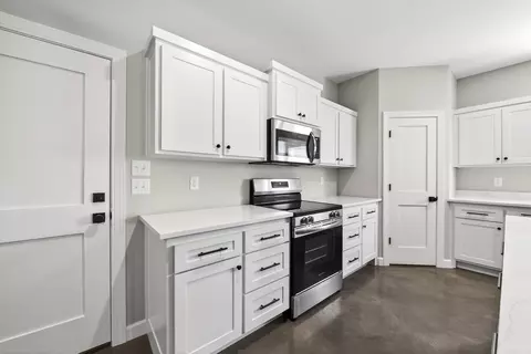 Entry Way - 513 Crepe Myrtle, Cabot, AR 72023 photo 5 of 7