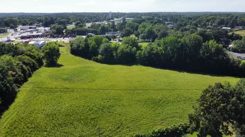 203 N Rockingchair Rd, Paragould, AR 72450