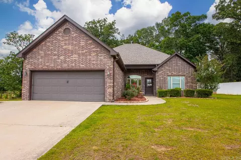 4015 Lantern Hl, Benton, AR 72019