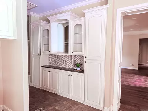 Entry Way - 305 Edgewood Dr, Cabot, AR 72023 photo 3 of 3
