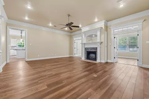 Living - 305 Edgewood Dr, Cabot, AR 72023 photo 1 of 7