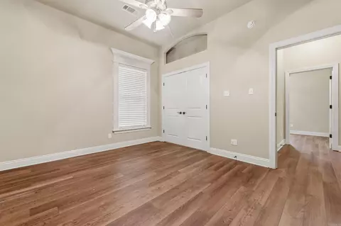 Bedroom - 305 Edgewood Dr, Cabot, AR 72023 photo 4 of 6
