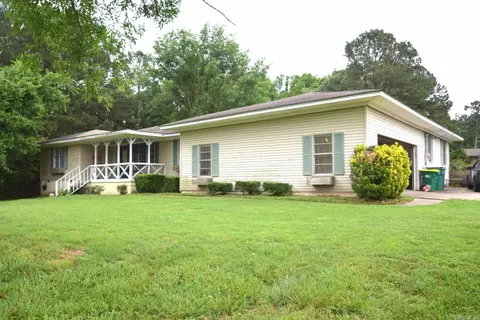 19919 E Pinnacle Rd, Roland, AR 72135