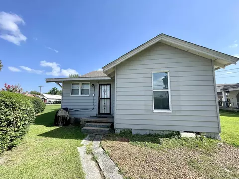 Exterior - 508 W Main St, Trumann, AR 72472 photo 3 of 7