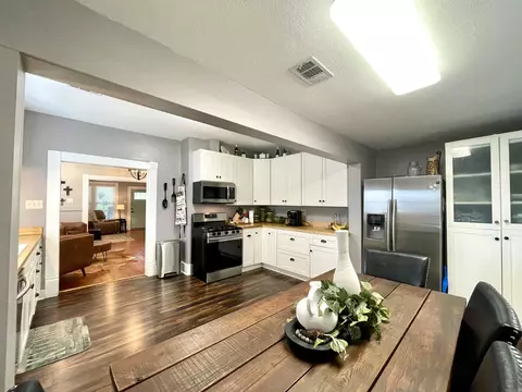 Kitchen - 508 W Main St, Trumann, AR 72472 photo 4 of 6