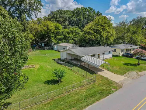 516 Jefferson St, Benton, AR 72015 photo 3
