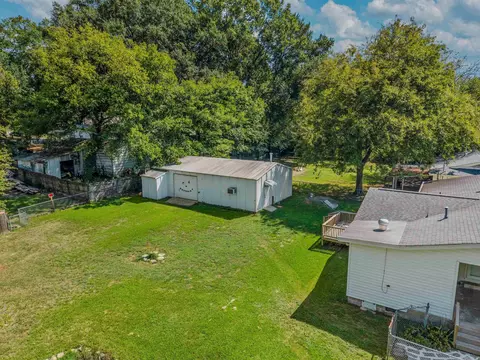 516 Jefferson St, Benton, AR 72015 photo 5