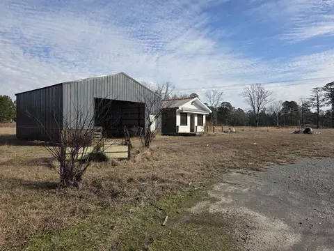 Exterior - 4205 Ryburn Rd, Pine Bluff, AR 71603 photo 6 of 6