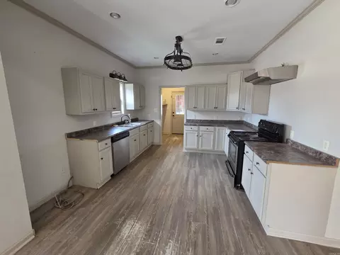 Kitchen - 4205 Ryburn Rd, Pine Bluff, AR 71603 photo 1 of 2
