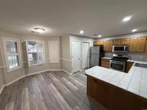 2921 Henson Pl, Bryant, AR 72022