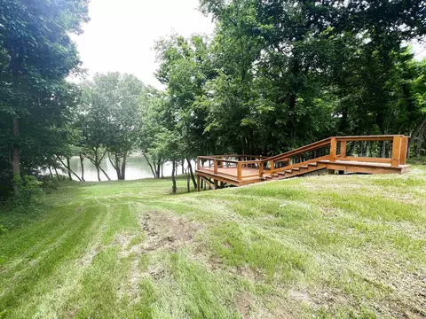 View/Area - 2 N Riverview Ln, Mountain View, AR 72560 photo 2 of 2