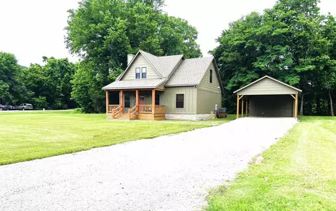 2 N Riverview Ln, Mountain View, AR 72560