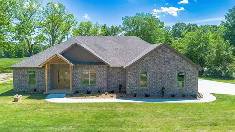 882 Patty Rd, Ward, AR 72176