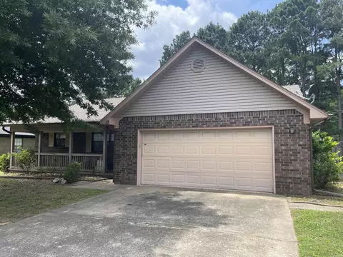 13 Bernard, Conway, AR 72032