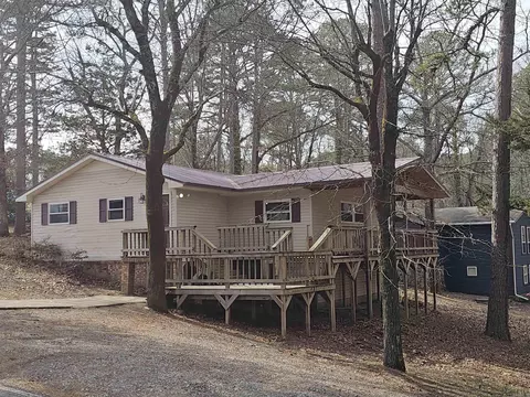 636 W Cliff Dr, Fairfield Bay, AR 72088