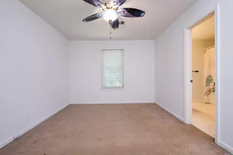 Bedroom - 6 Hickory Ridge Rd, Benton, AR 72019 photo 6 of 11
