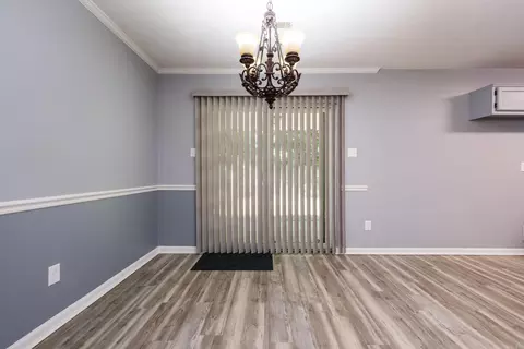 Dining - 6 Hickory Ridge Rd, Benton, AR 72019 photo 1 of 1