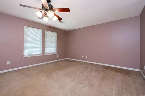 Bedroom - 6 Hickory Ridge Rd, Benton, AR 72019 photo 1 of 11