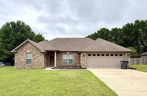 84 Rebecca Ln, Searcy, AR 72143